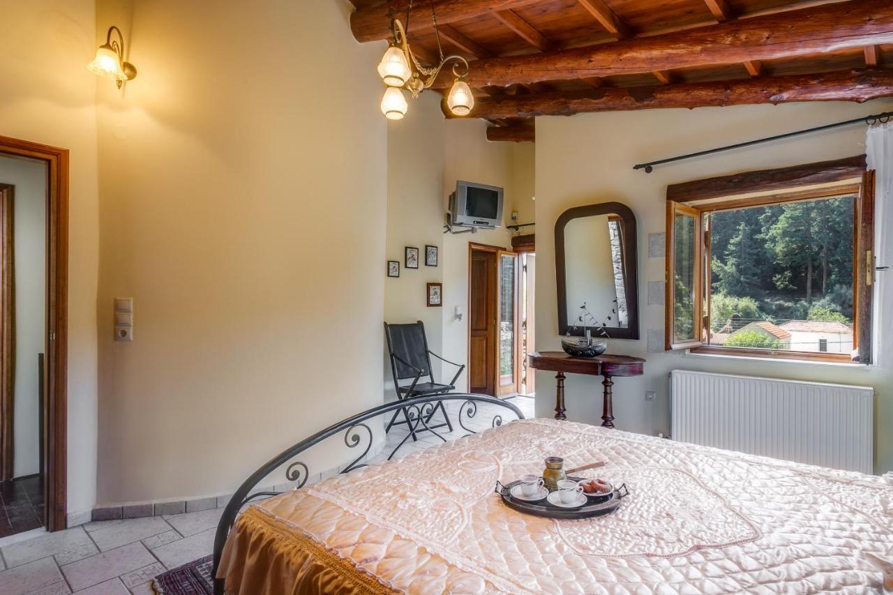 Ifigenia Lux Maisonette In Oldtown And Villas In Theriso Vilage 14 Km Outside Of Chania Hriszí Aktí Haniá Kültér fotó