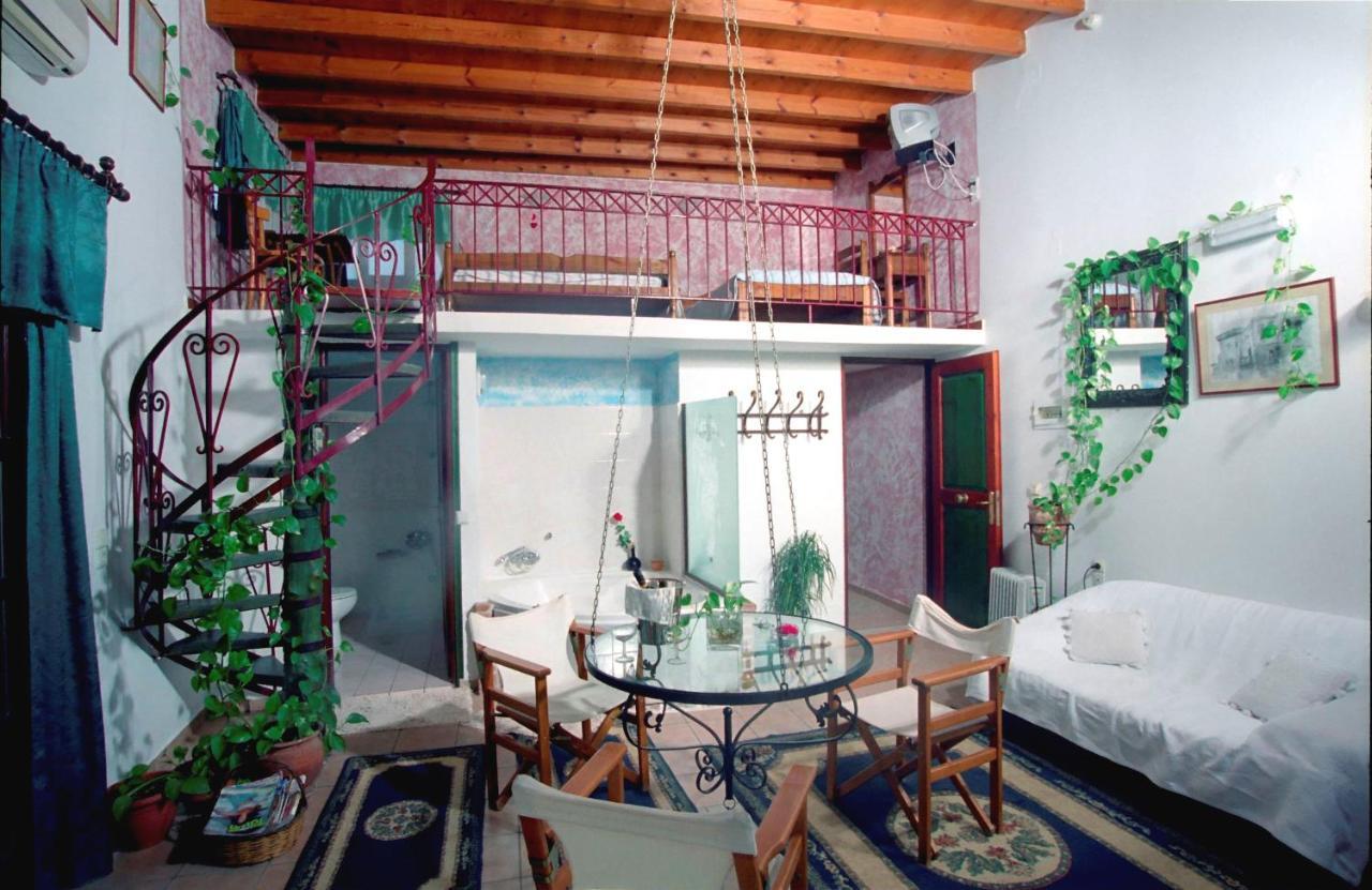 Ifigenia Lux Maisonette In Oldtown And Villas In Theriso Vilage 14 Km Outside Of Chania Hriszí Aktí Haniá Kültér fotó