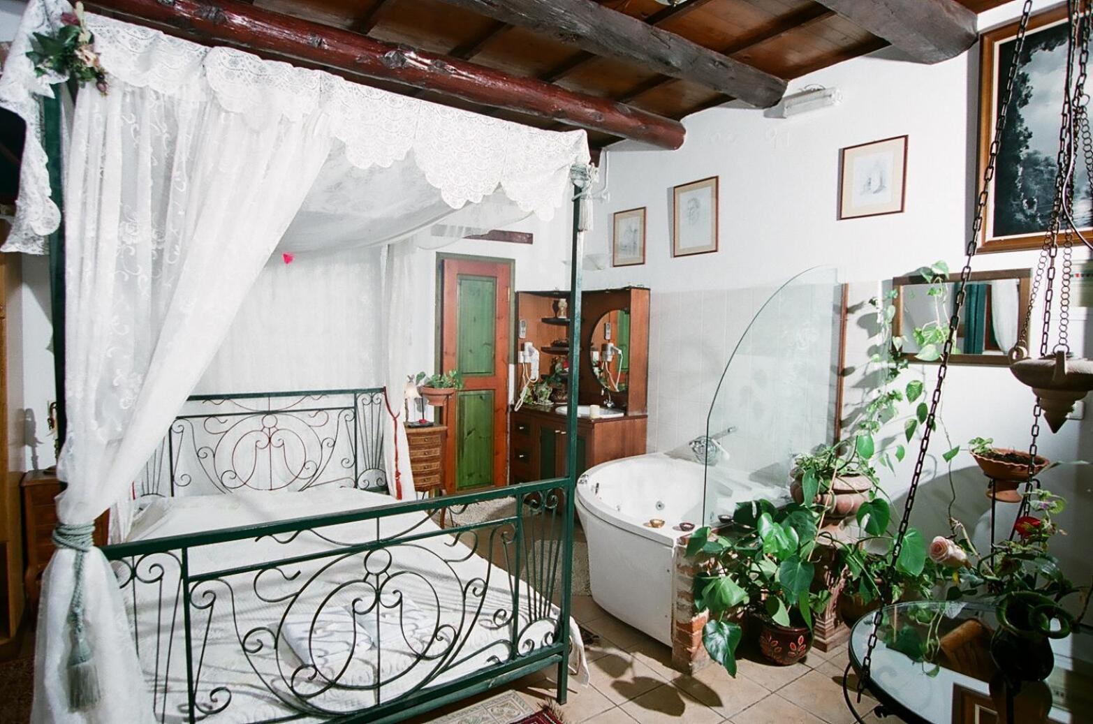 Ifigenia Lux Maisonette In Oldtown And Villas In Theriso Vilage 14 Km Outside Of Chania Hriszí Aktí Haniá Kültér fotó